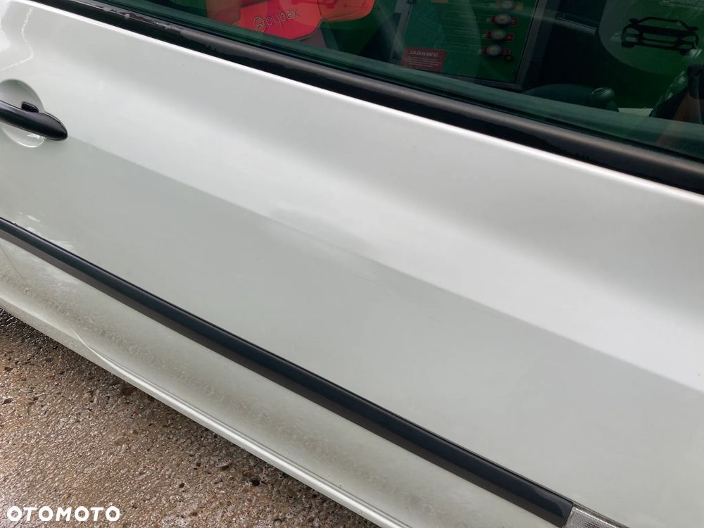 Renault Clio 1.5 dCi Alize - 8