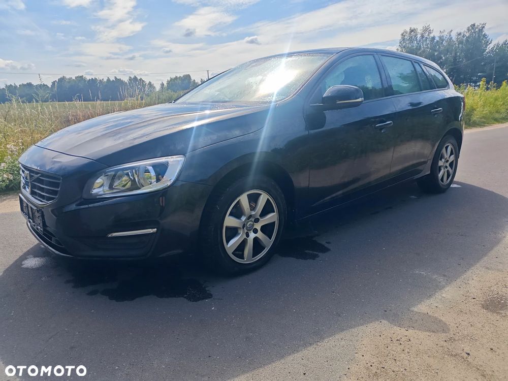 Volvo V60 D3 Drive-E Kinetic - 10