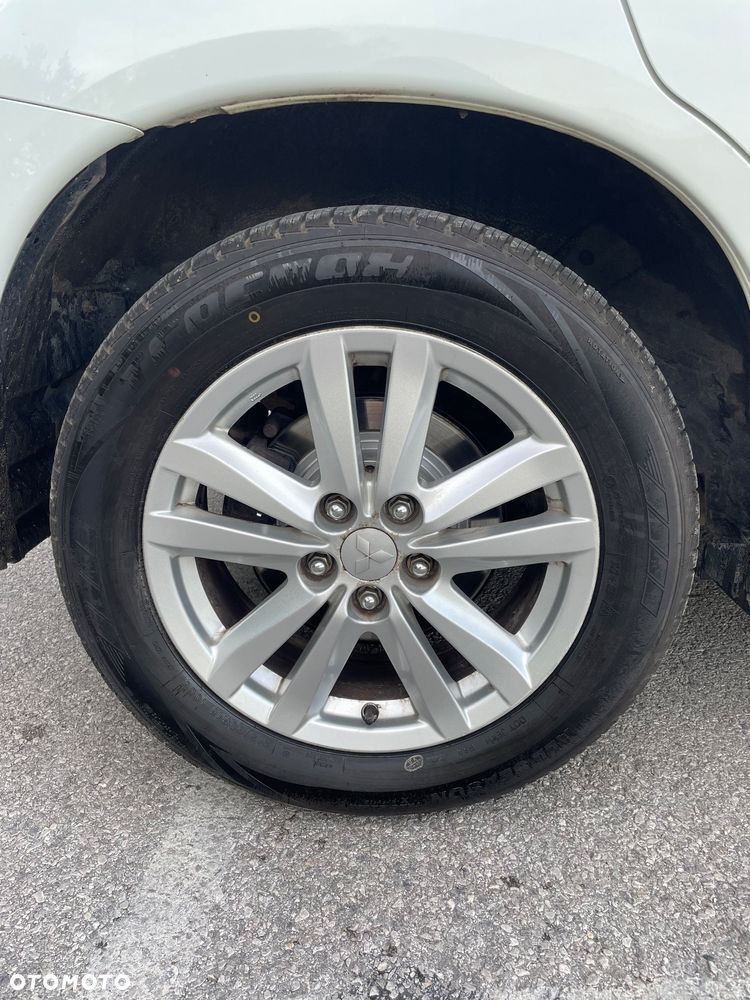 Mitsubishi ASX 1.8 DID Instyle 4WD AS&G - 12