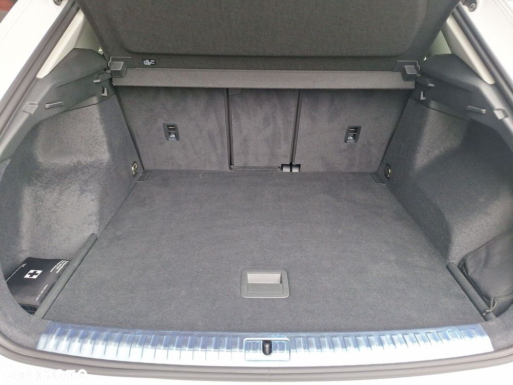 Audi Q3 35 TFSI mHEV Advanced S tronic - 24