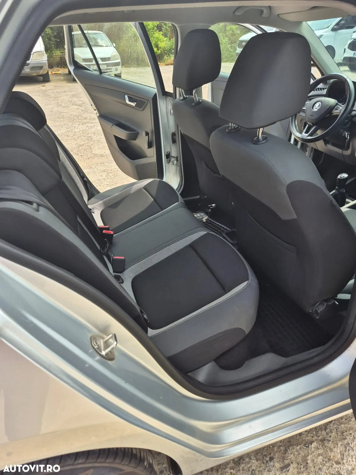Skoda Fabia 1.0 MPI Style - 13