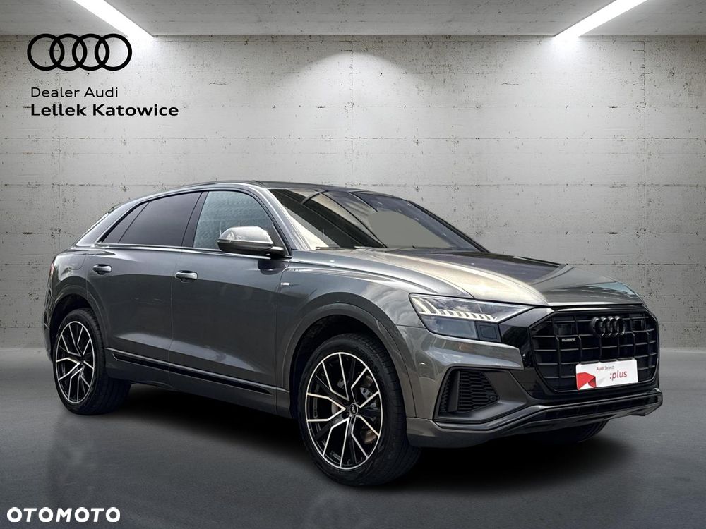 Audi Q8 - 1