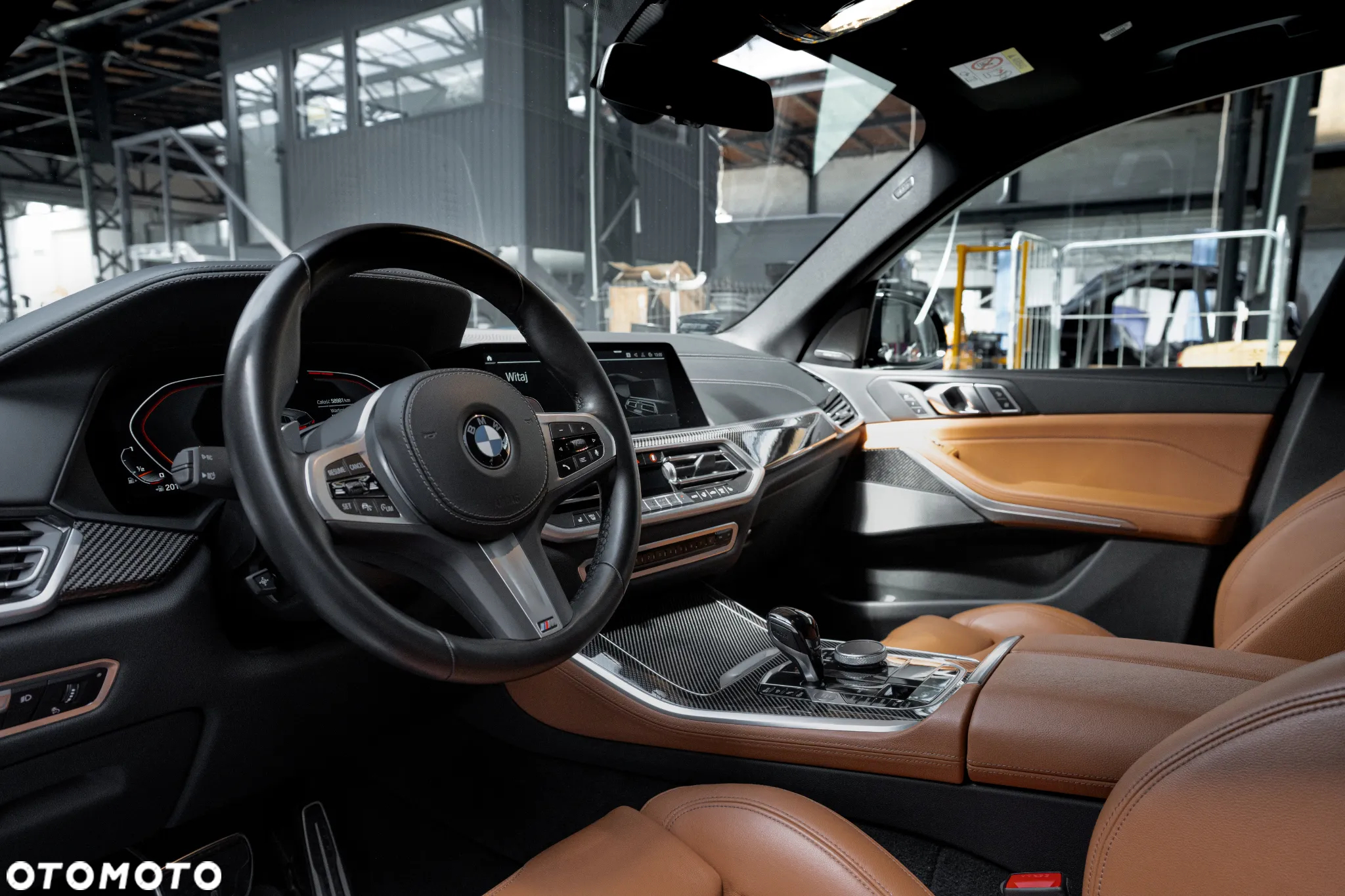 BMW X5 M50i - 15