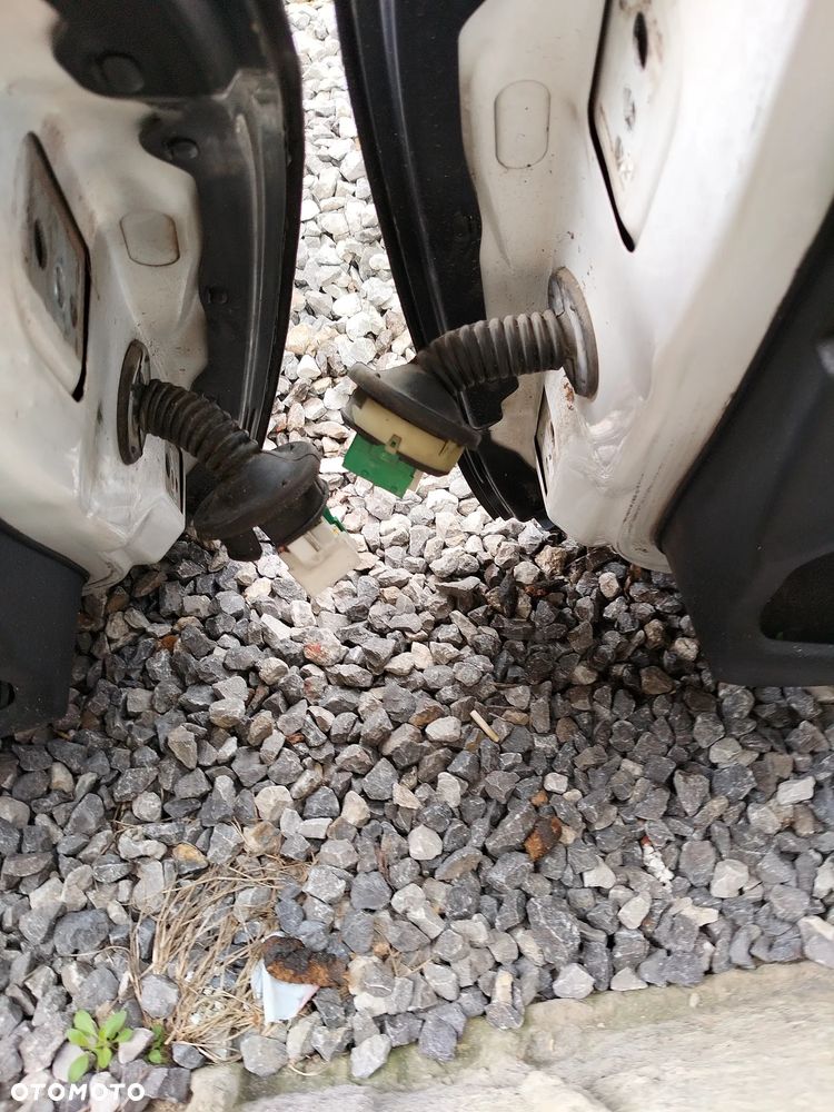 DRZWI PRZÓD  PEUGEOT 207 EWPB LEWE PRAWE - 9
