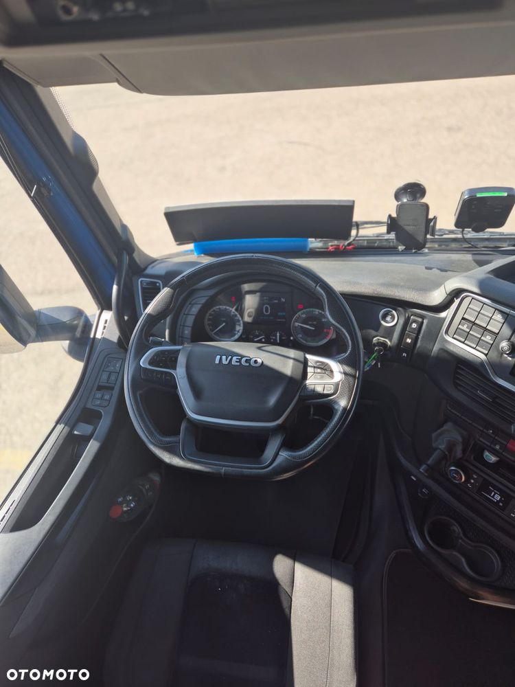 Iveco S-WAY - 6