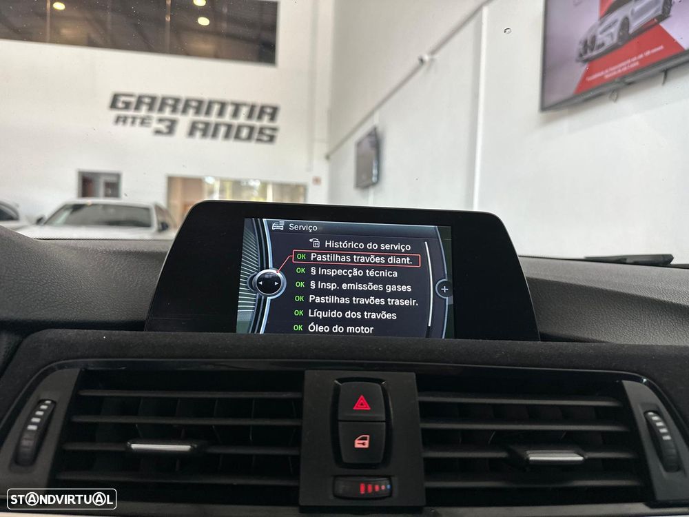 BMW 320 d Pack M - 54