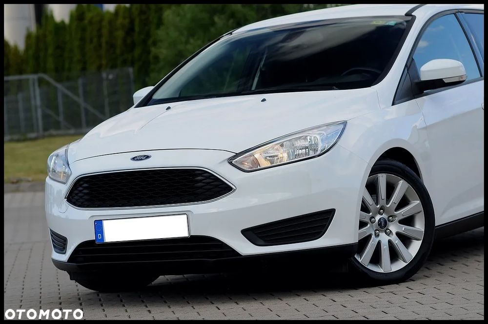Ford Focus - 12