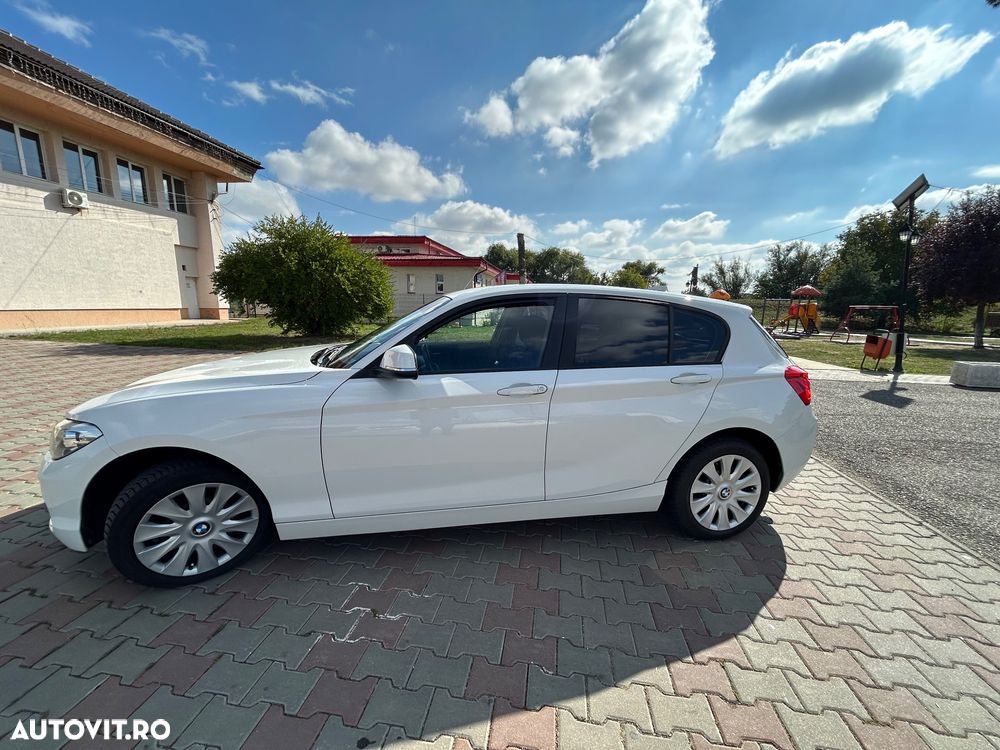 BMW Seria 1 118i - 3