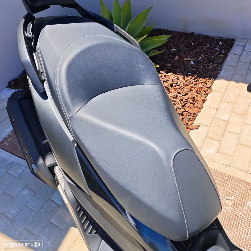 Honda Forza 125 - 9