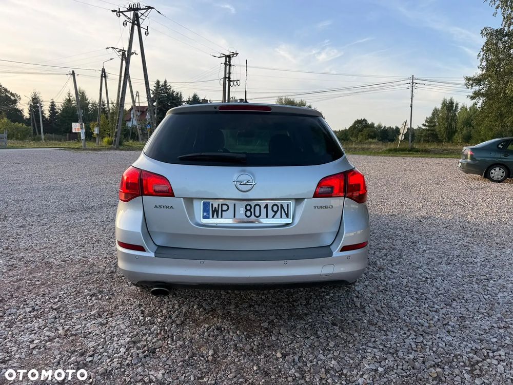 Opel Astra 1.4 T Cosmo - 5