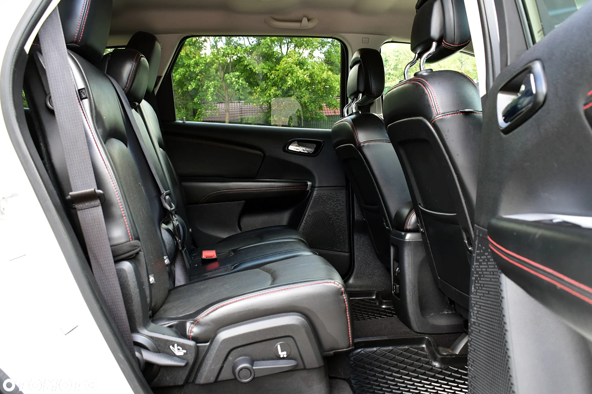 Dodge Journey - 7
