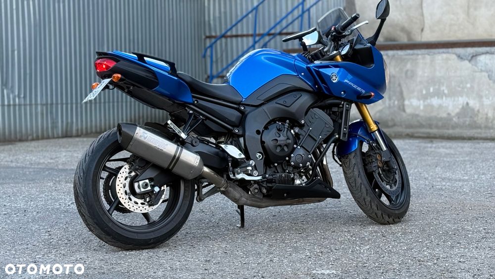 Yamaha FZ8 - 15