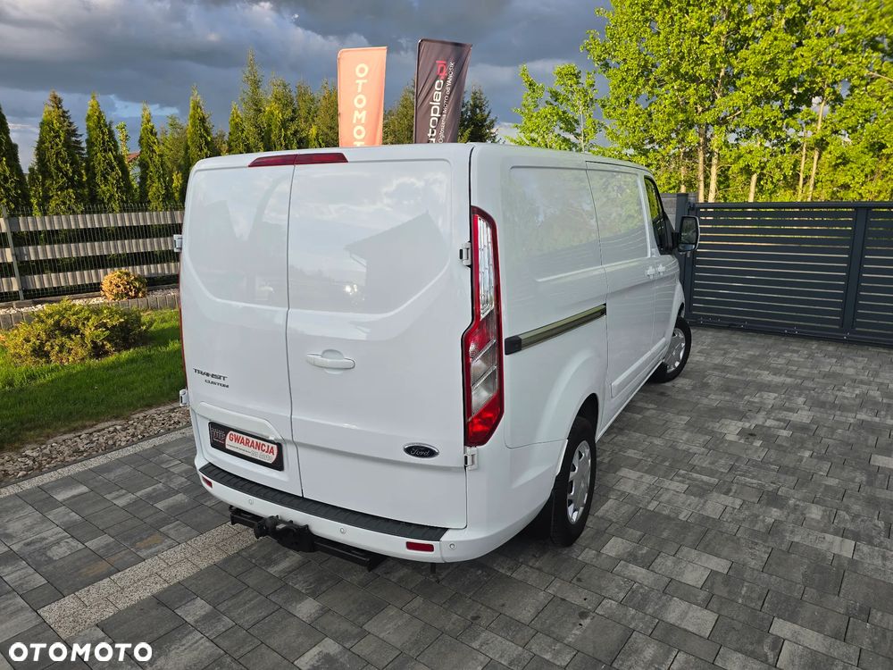 Ford TRANSIT CUSTOM - 14
