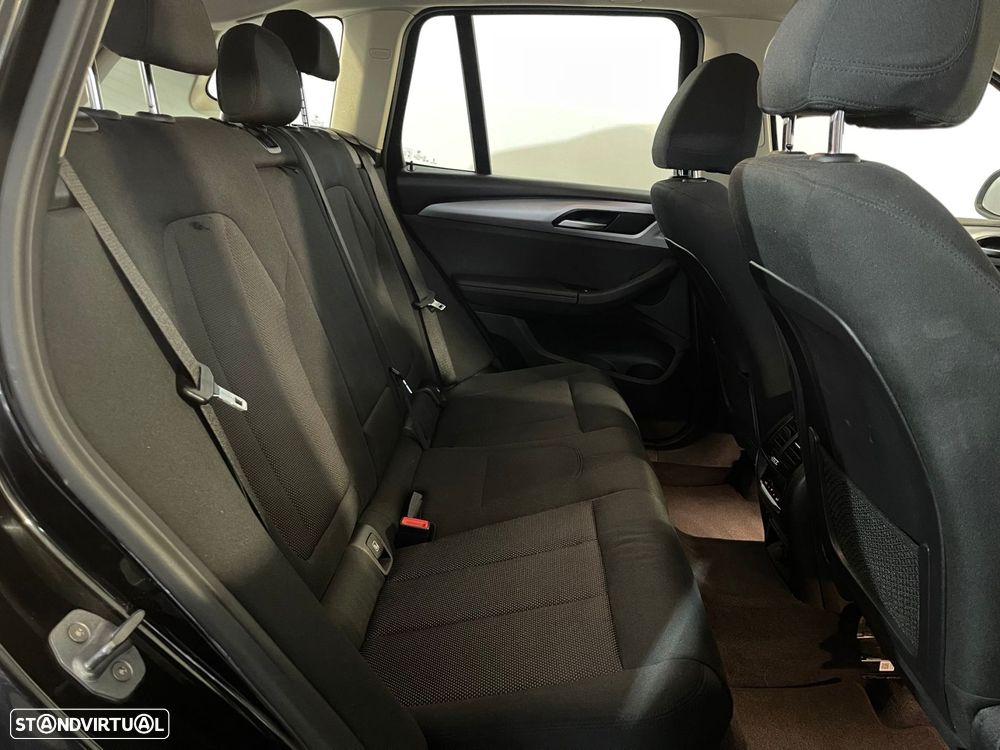 BMW X3 18 d sDrive Auto - 17