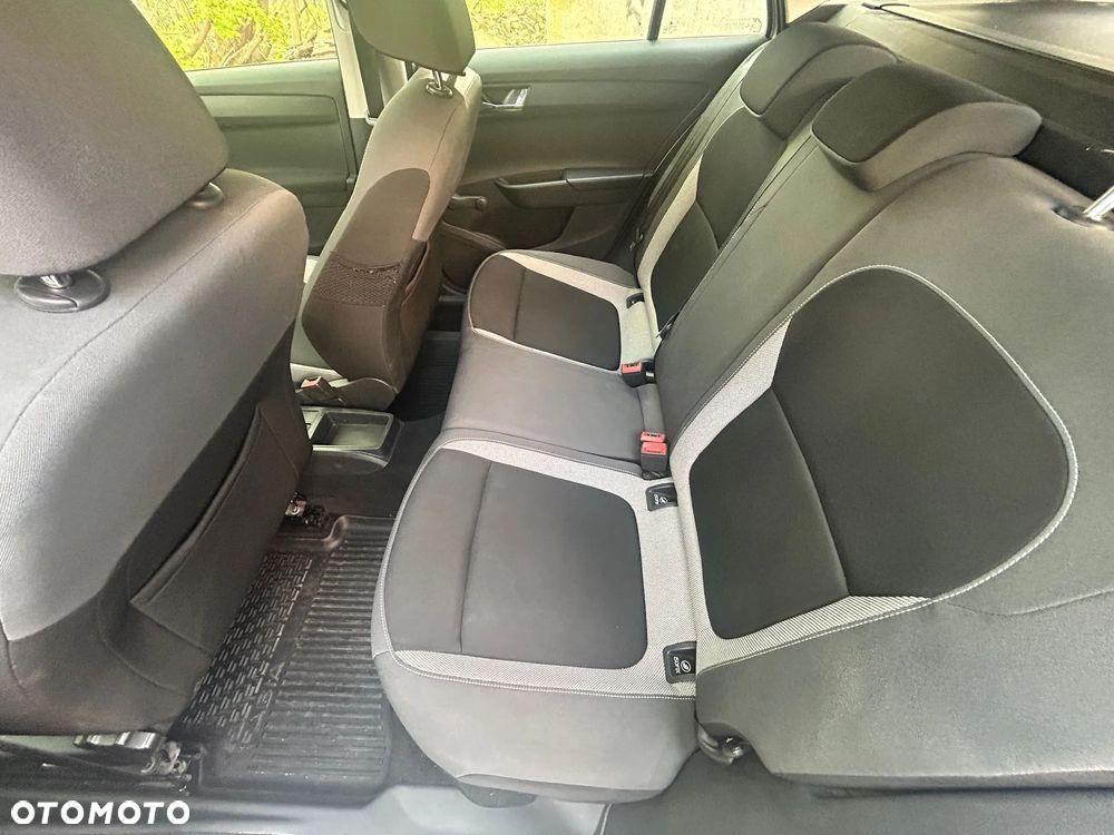 Skoda Fabia 1.2 TSI Ambition - 11