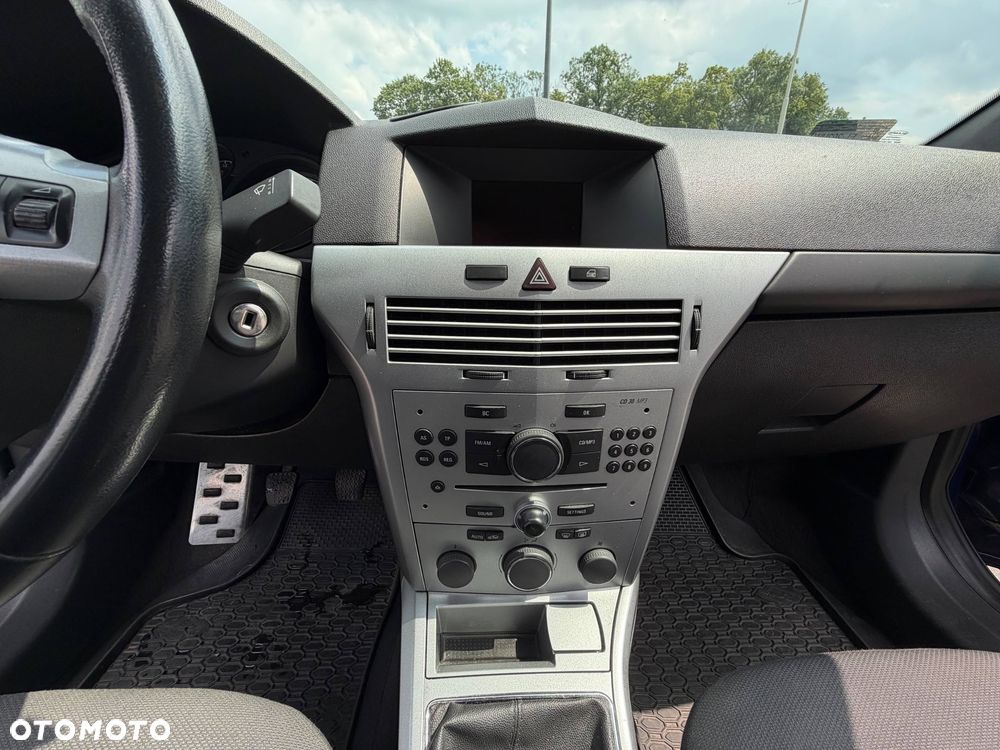 Opel Astra 1.7 CDTI - 13