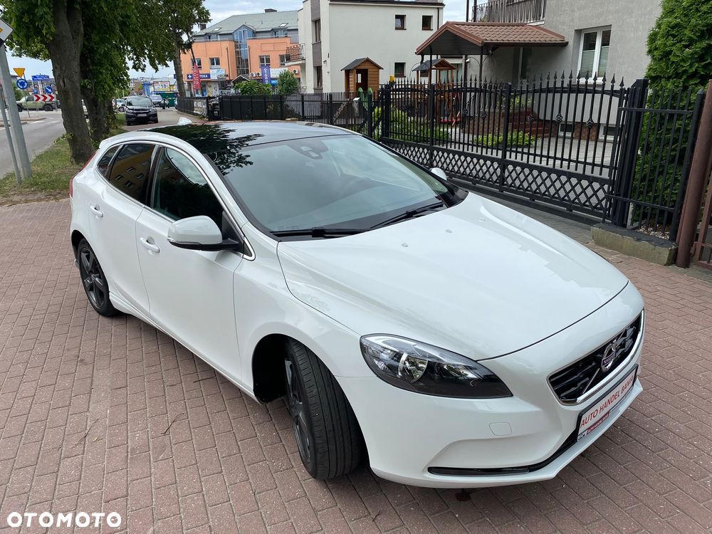 Volvo V40 D2 Ocean Race - 25