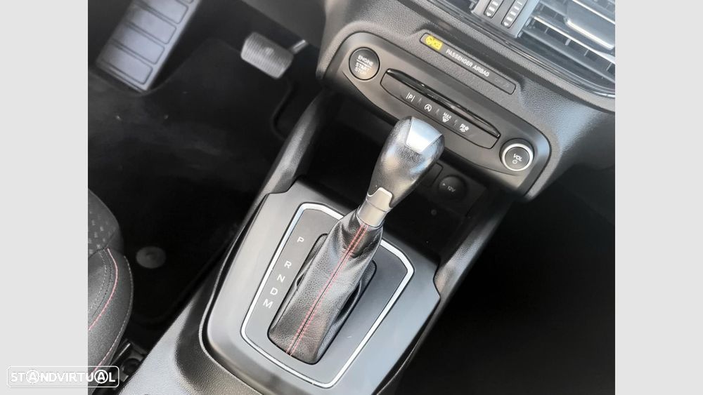 Ford Focus 1.0 EcoBoost ST-Line Aut. - 23