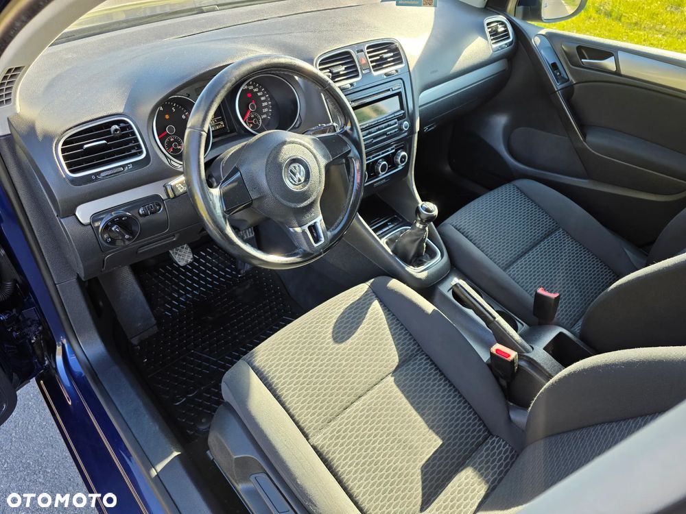 Volkswagen Golf 1.6 Comfortline - 10