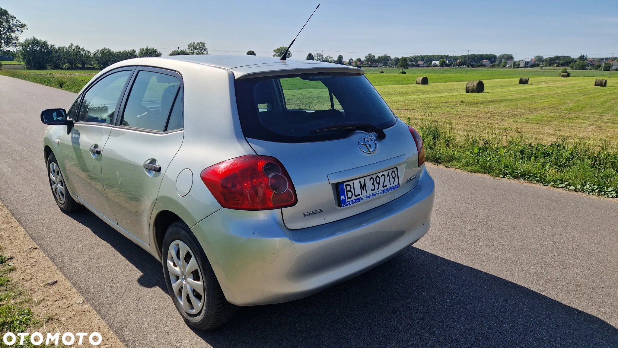 Toyota Auris 1.33 VVT-i Terra - 4