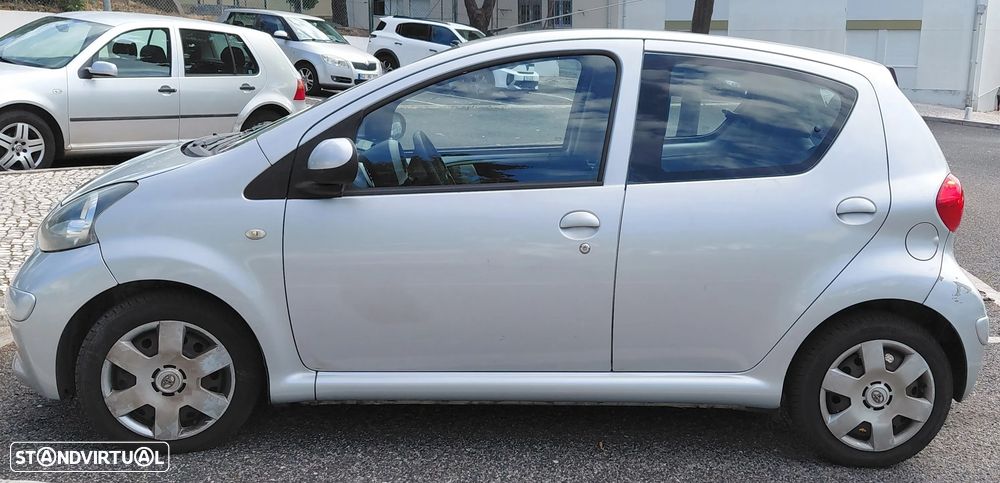 Toyota Aygo 1.0 + AC - 2