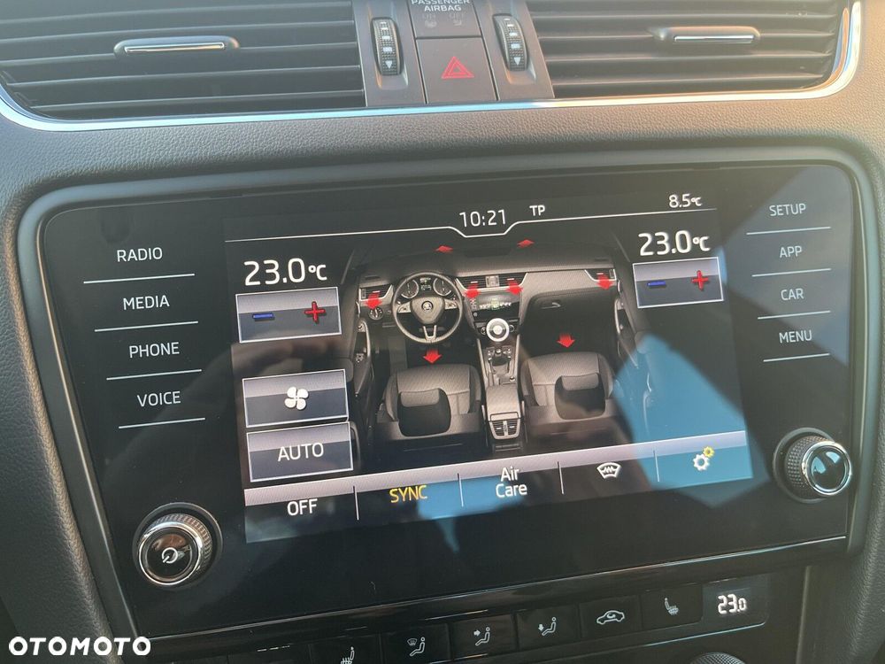 Skoda Octavia 1.5 TSI ACT Style DSG - 29