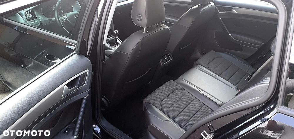 Volkswagen Golf 1.6 TDI BlueMot Comfortline - 3