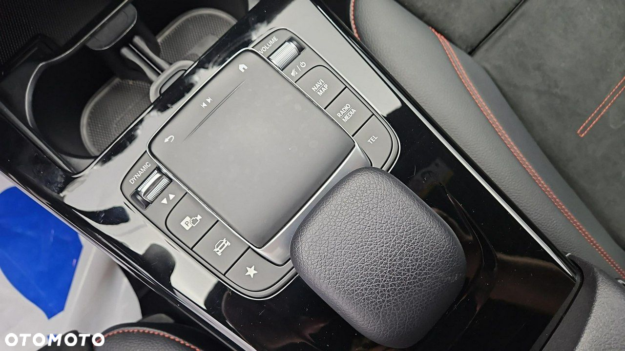 Mercedes-Benz Klasa A 200 AMG Line 7G-DCT - 18