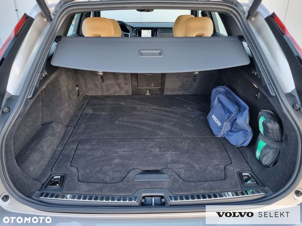 Volvo V90 - 18