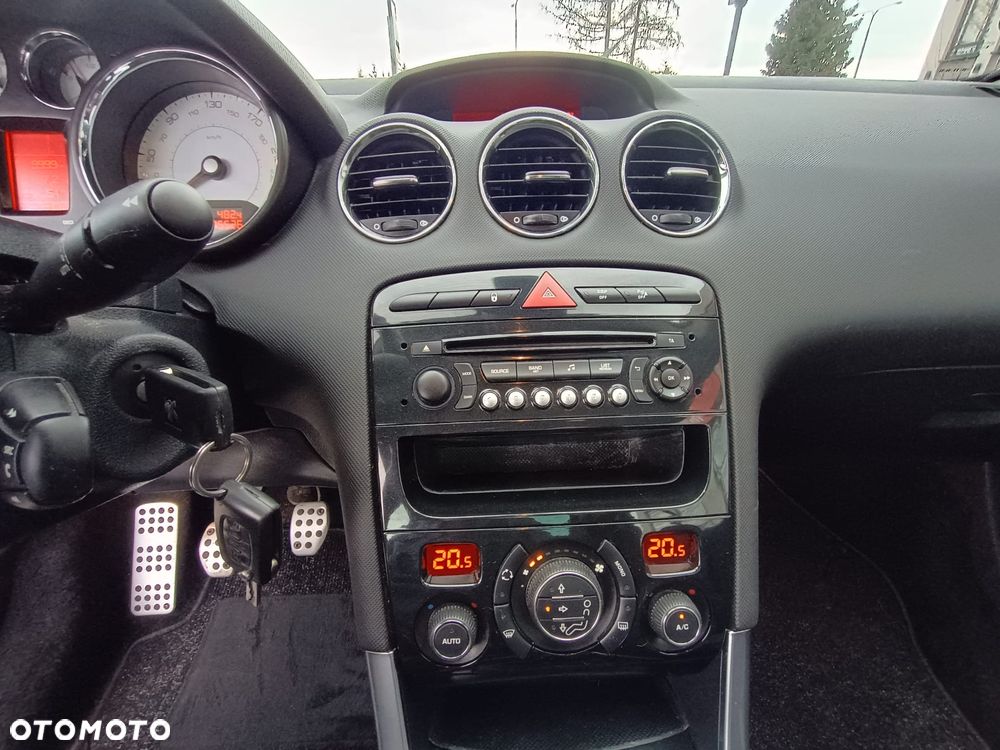 Peugeot 308 CC 1.6 THP Active - 28