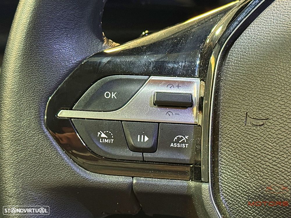 Peugeot 308 SW 1.6 Hybrid Allure e-EAT8 - 23