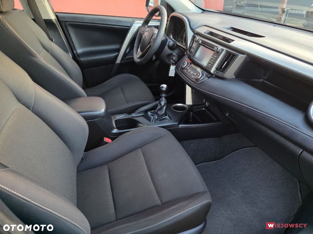 Toyota RAV4 - 17