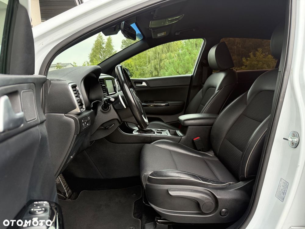 Kia Sportage 1.6 CRDI AWD Eco-Dynamics+ (48V M-H) DCT GT LINE - 15