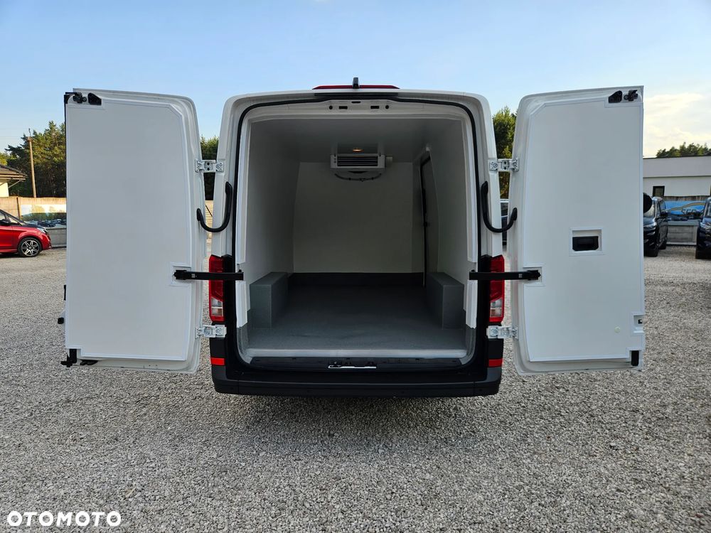 Volkswagen CRAFTER L3H1 Chłodnia Mroźnia podłączenie 230V Od ręki FV23% - 37