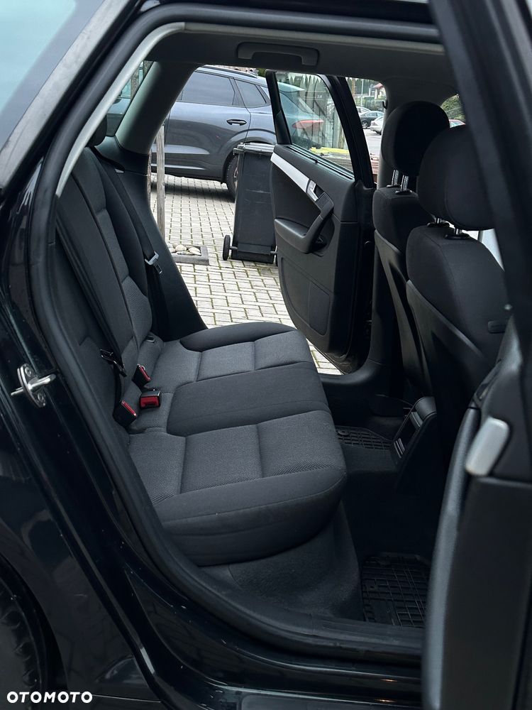 Audi A3 Sportback 2.0 TDI DPF Ambiente - 17