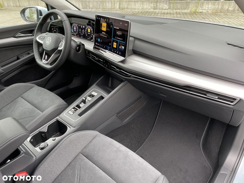 Volkswagen Golf - 14