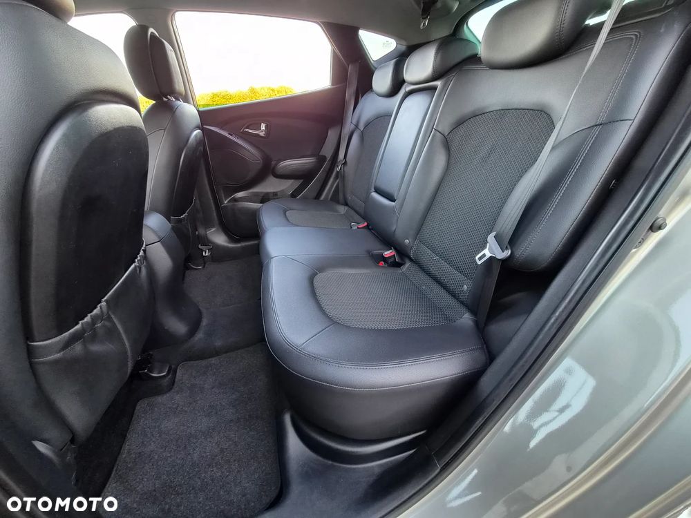 Hyundai ix35 2.0 2WD Style - 35