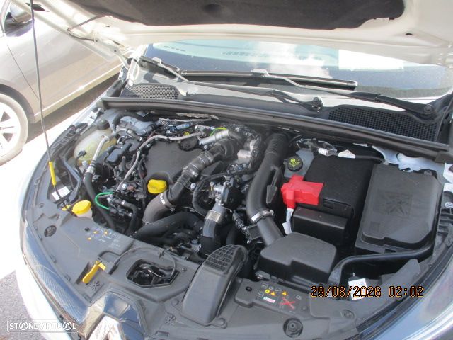 Renault Clio (Energy) dCi 90 Bose Edition - 11