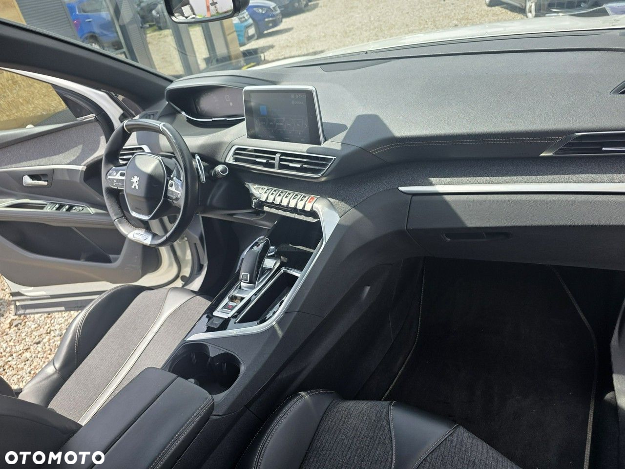 Peugeot 3008 - 25
