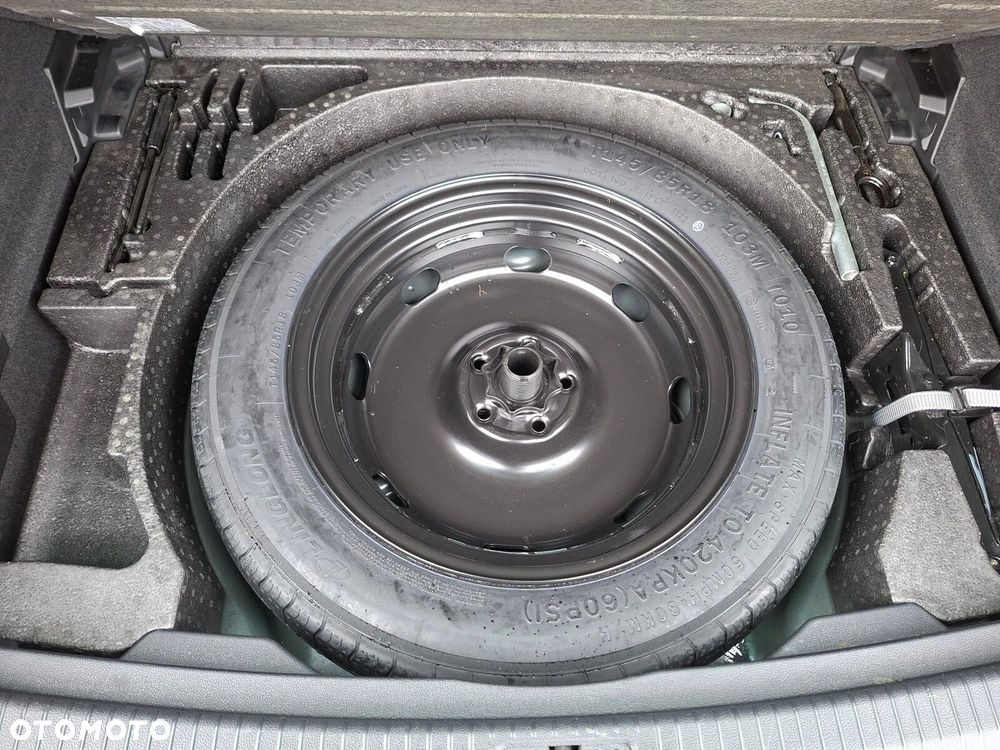 Volkswagen Tiguan - 16
