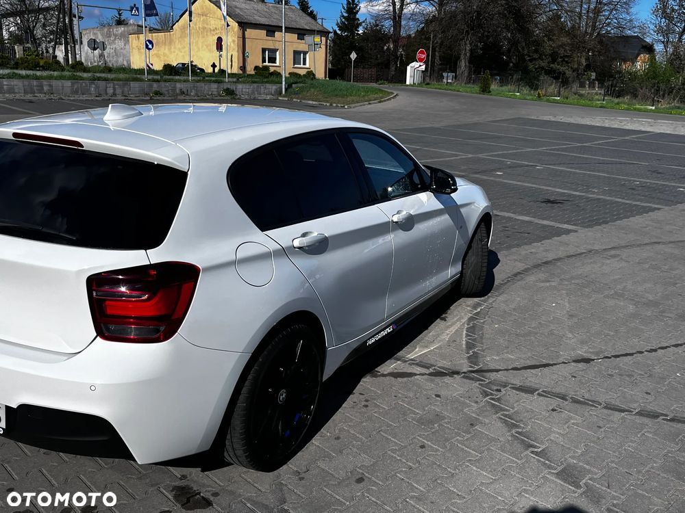 BMW Seria 1 116d - 5