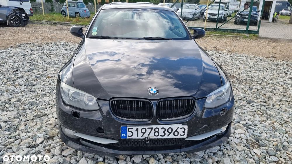 BMW Seria 3 330d xDrive - 16