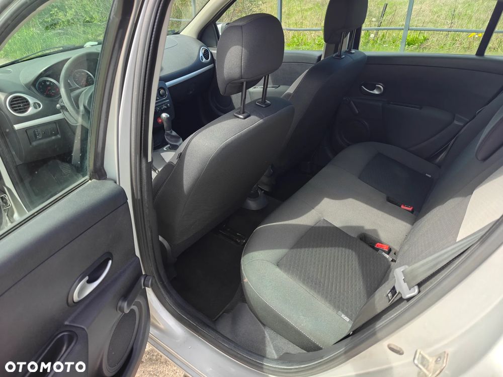 Renault Clio 1.2 TCE Alize - 18