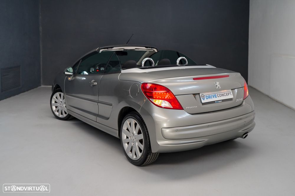 Peugeot 207 CC 1.6 HDi Sport FAP - 17