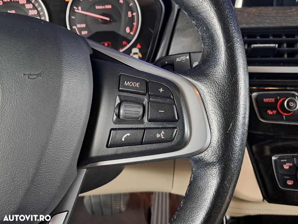 BMW X1 sDrive18d AT - 21