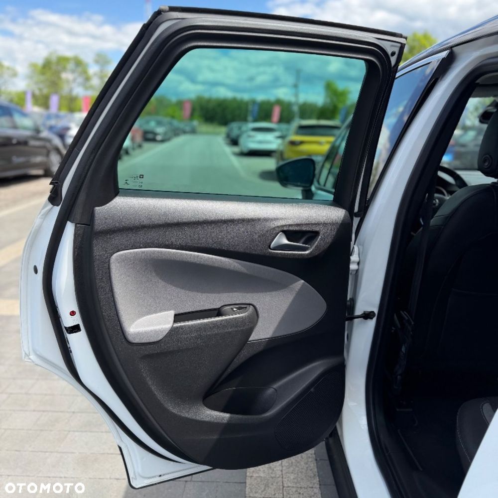 Opel Crossland X - 17