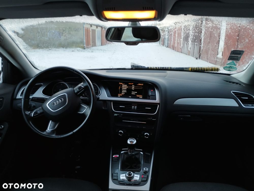 Audi A4 Avant 2.0 TDI e DPF S line Sportpaket - 6