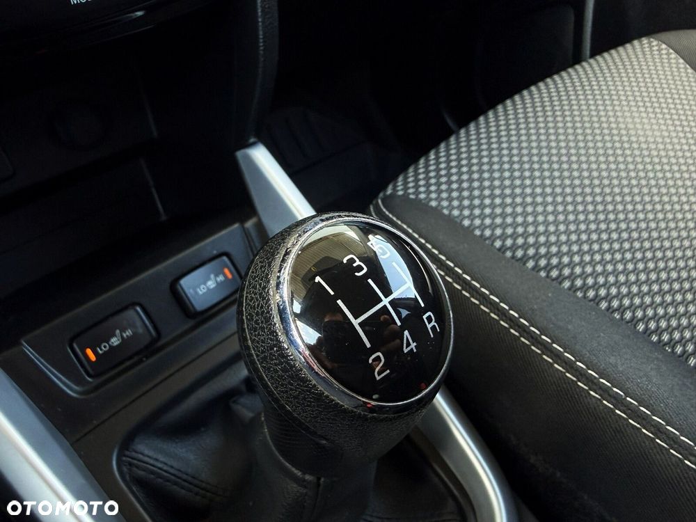 Suzuki Vitara 1.6 Comfort 2WD - 26