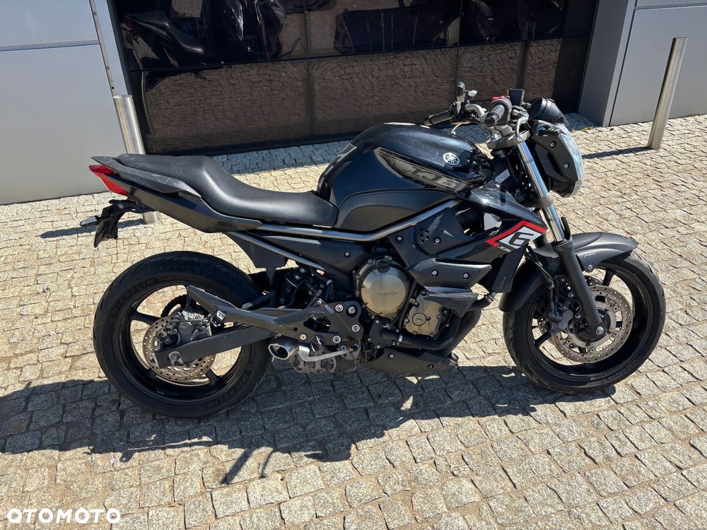 Yamaha XJ - 2