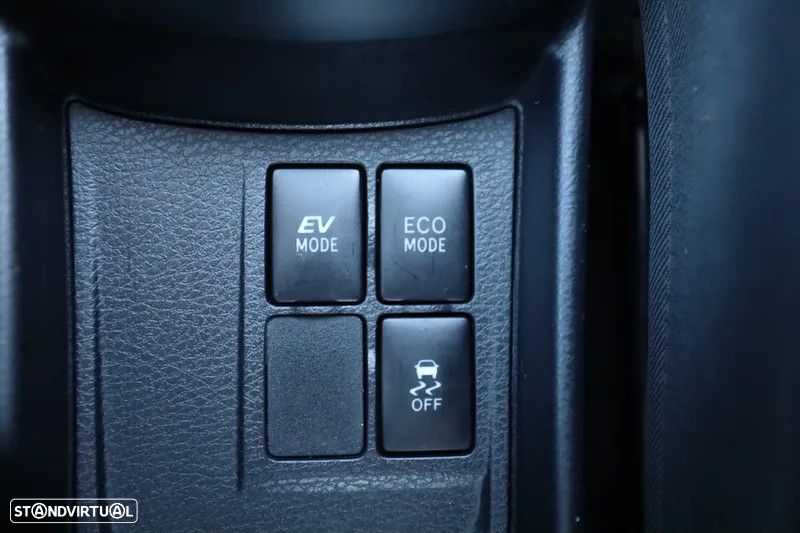 Toyota Yaris 1.5 HSD Comfort+Navi - 10